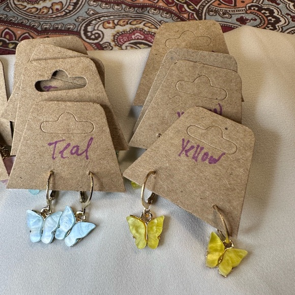 NWT BUTTERFLY HUGGIES 🦋NEW COLORS ADDED! 🔥🔥HP🔥🔥 - Picture 7 of 11